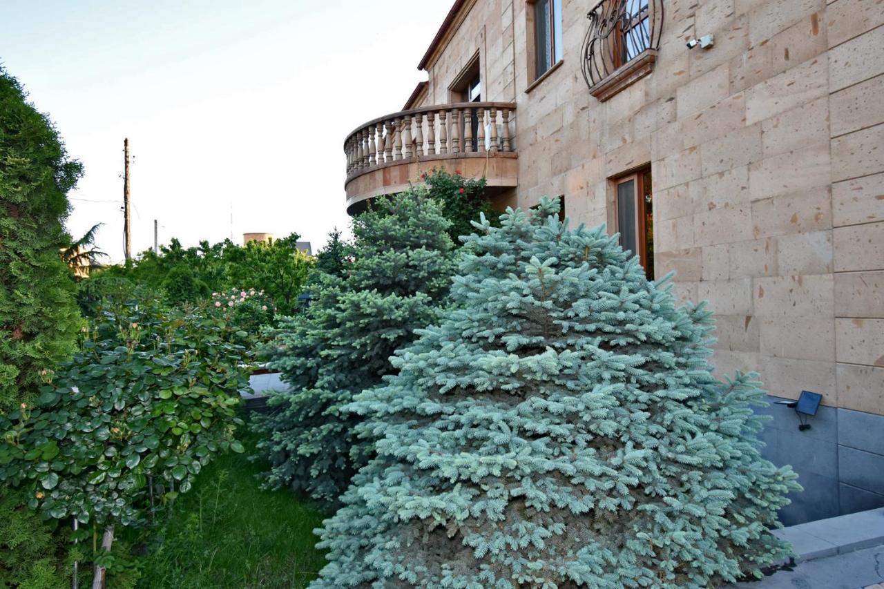 Villa In Nork Yerevan Exterior photo